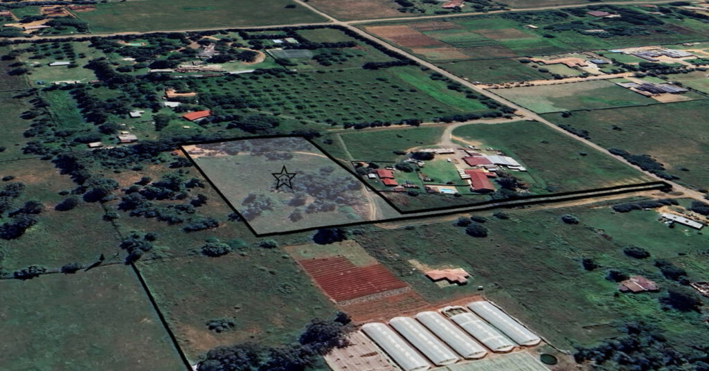     Build Your Dream Country Home on 1 Hectare in Homestead Apple Orchards